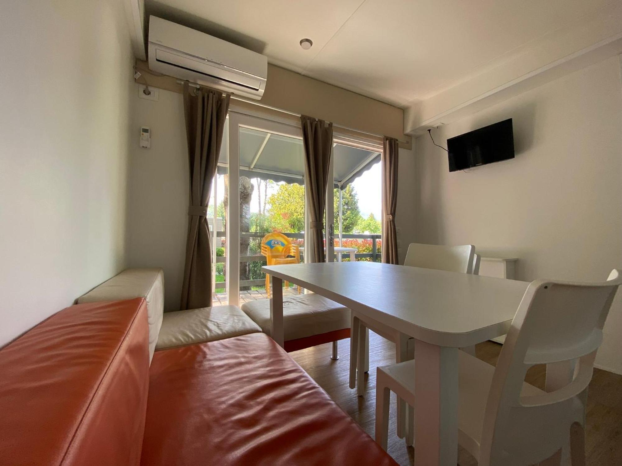 Camping Montorfano Luaran gambar
