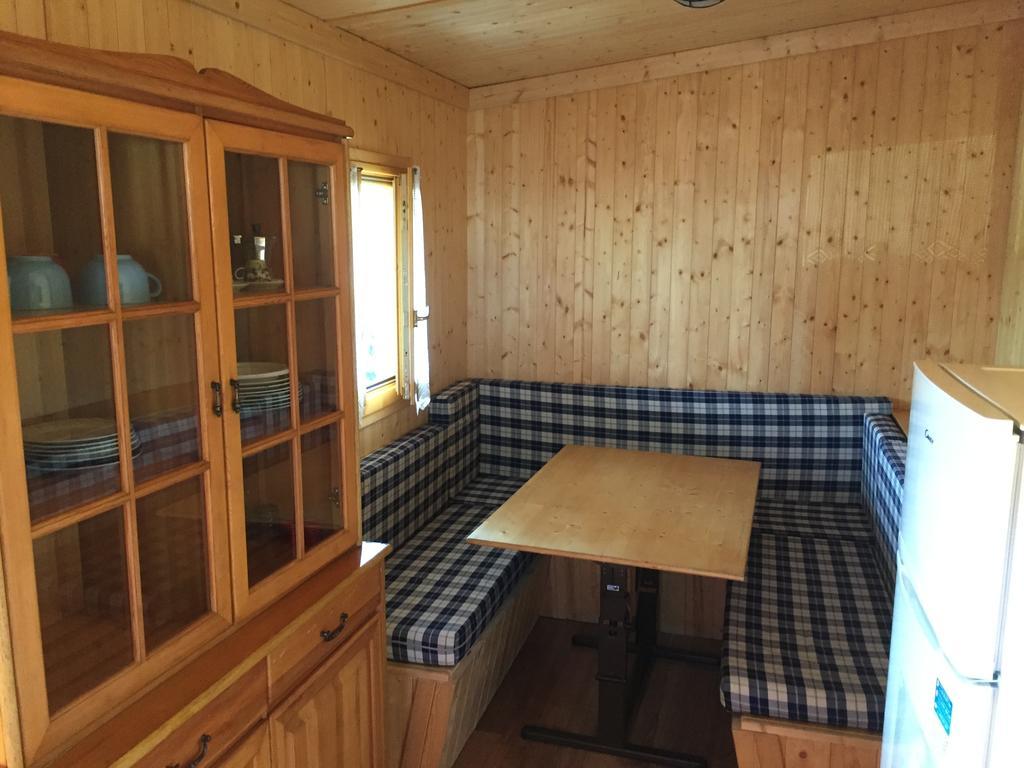 Camping Montorfano Luaran gambar