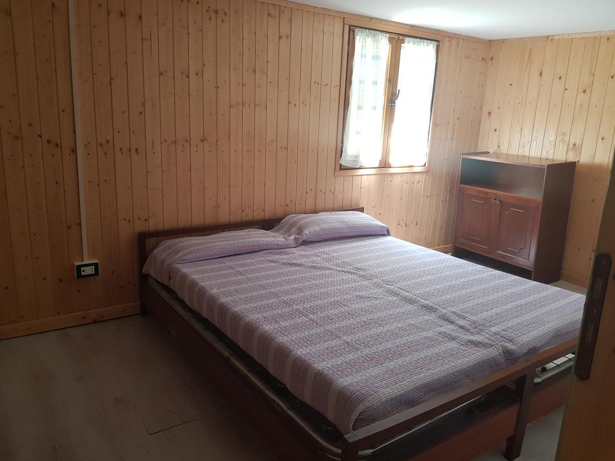 Camping Montorfano Luaran gambar